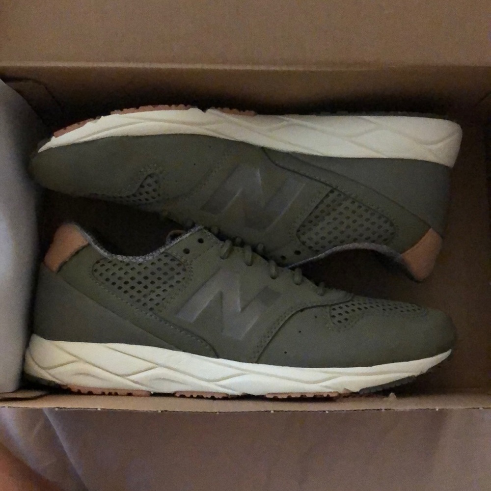 Brand new olive new balance sneakers